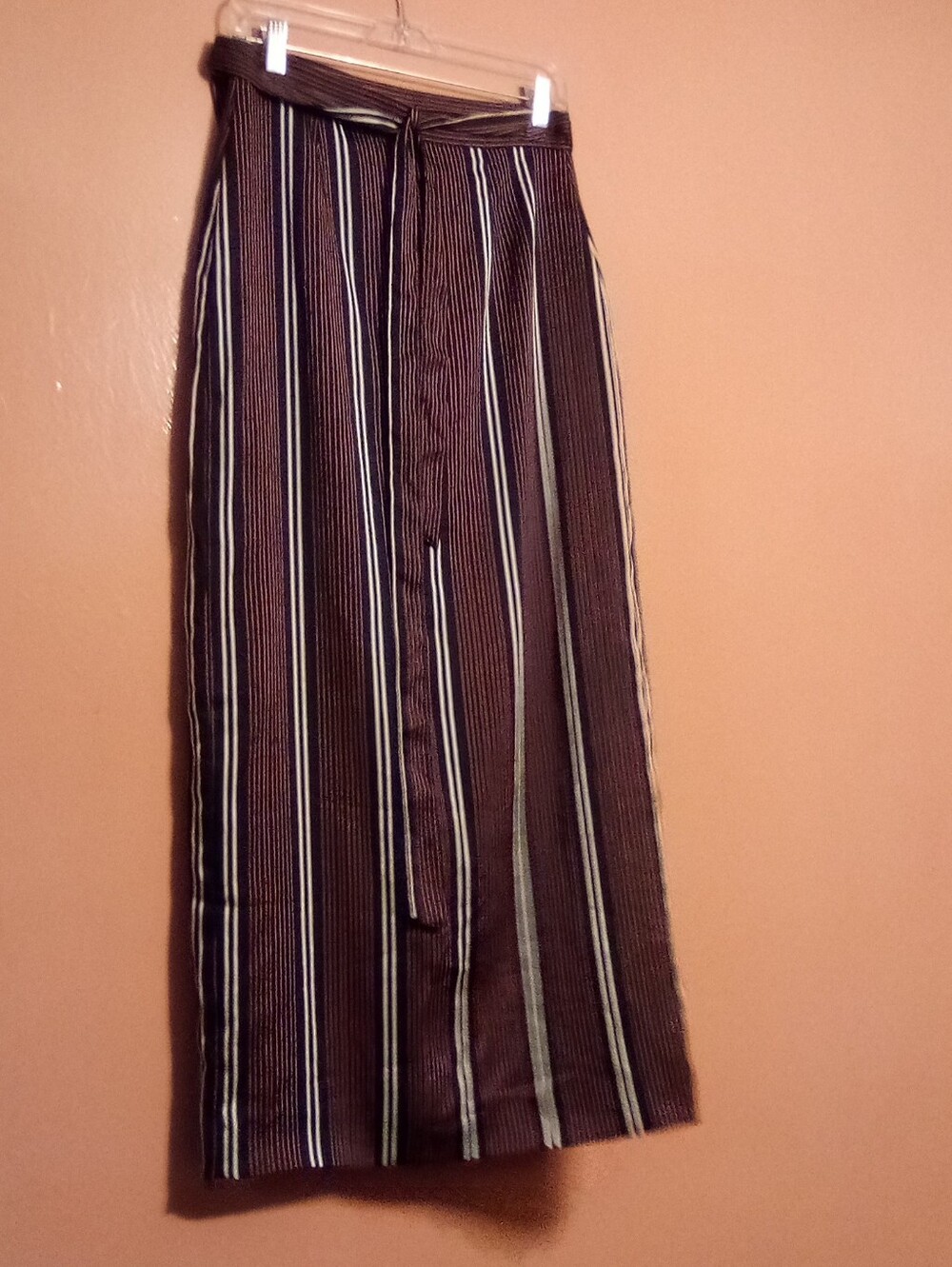 Banana Republic skirt size 0.  ( Bag J )